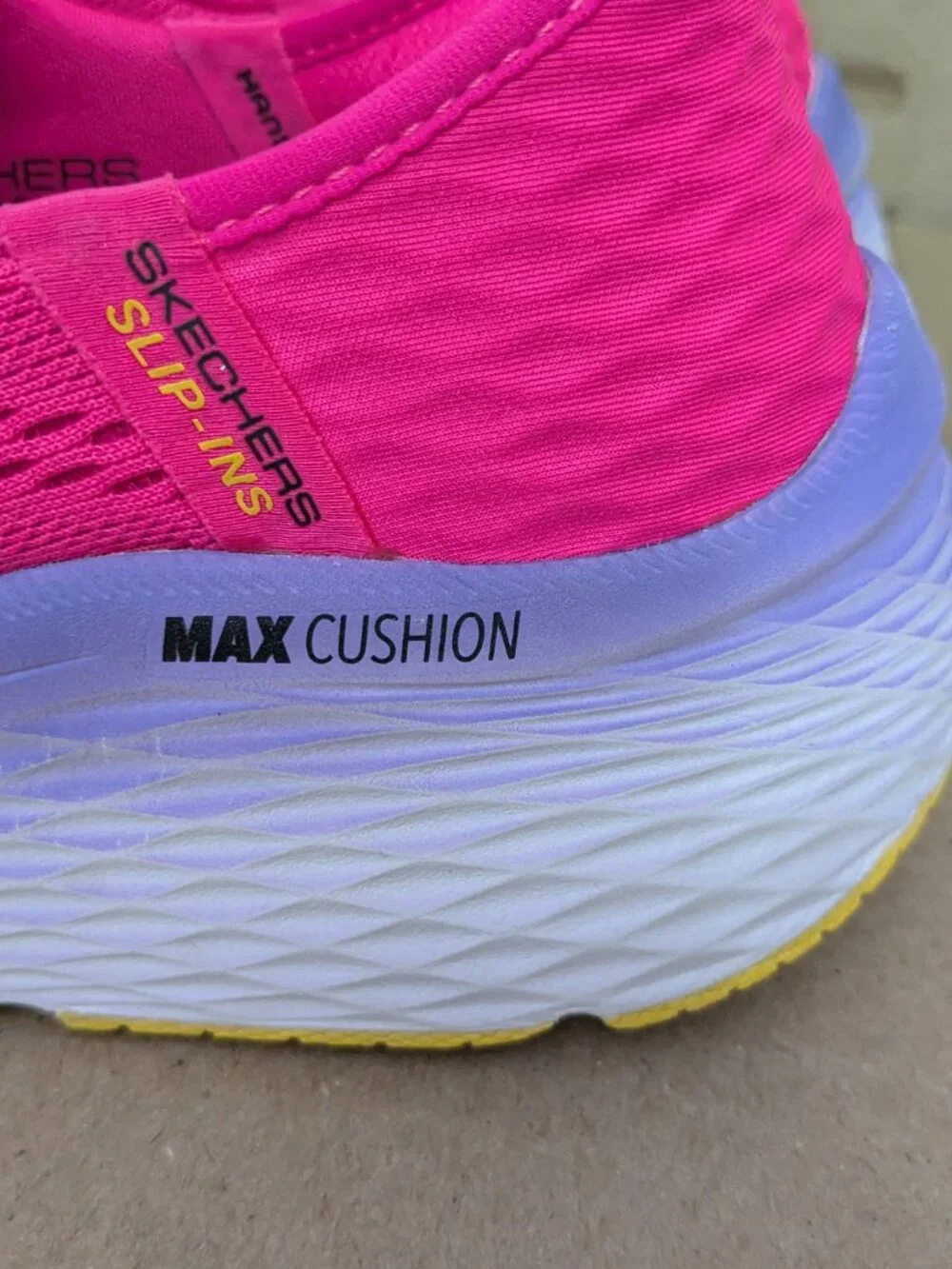 SKECHERS Max Cushioning Elite 2.0 Prevail Hands Free Slip-Ins Size 7 Pink/Purple